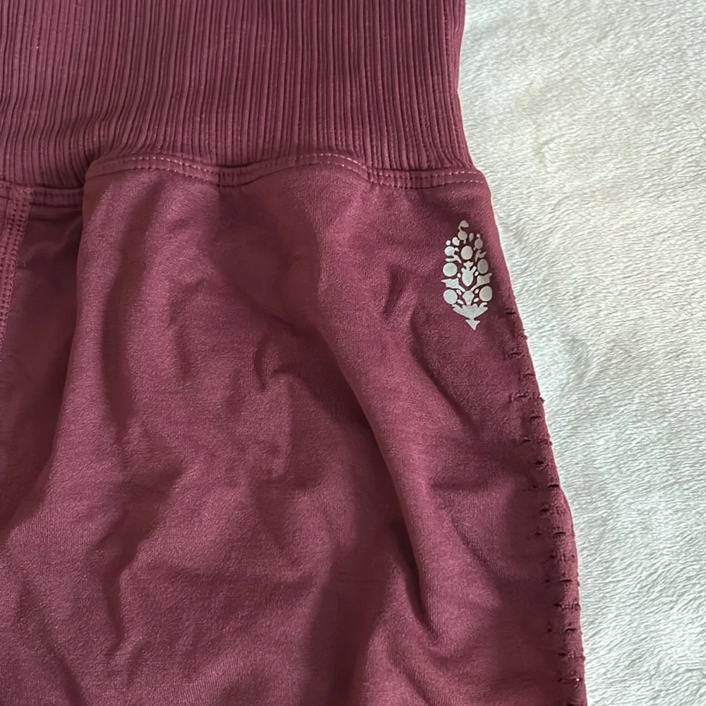 NWOT FP Movement good karma running shorts - Picture 6 of 8